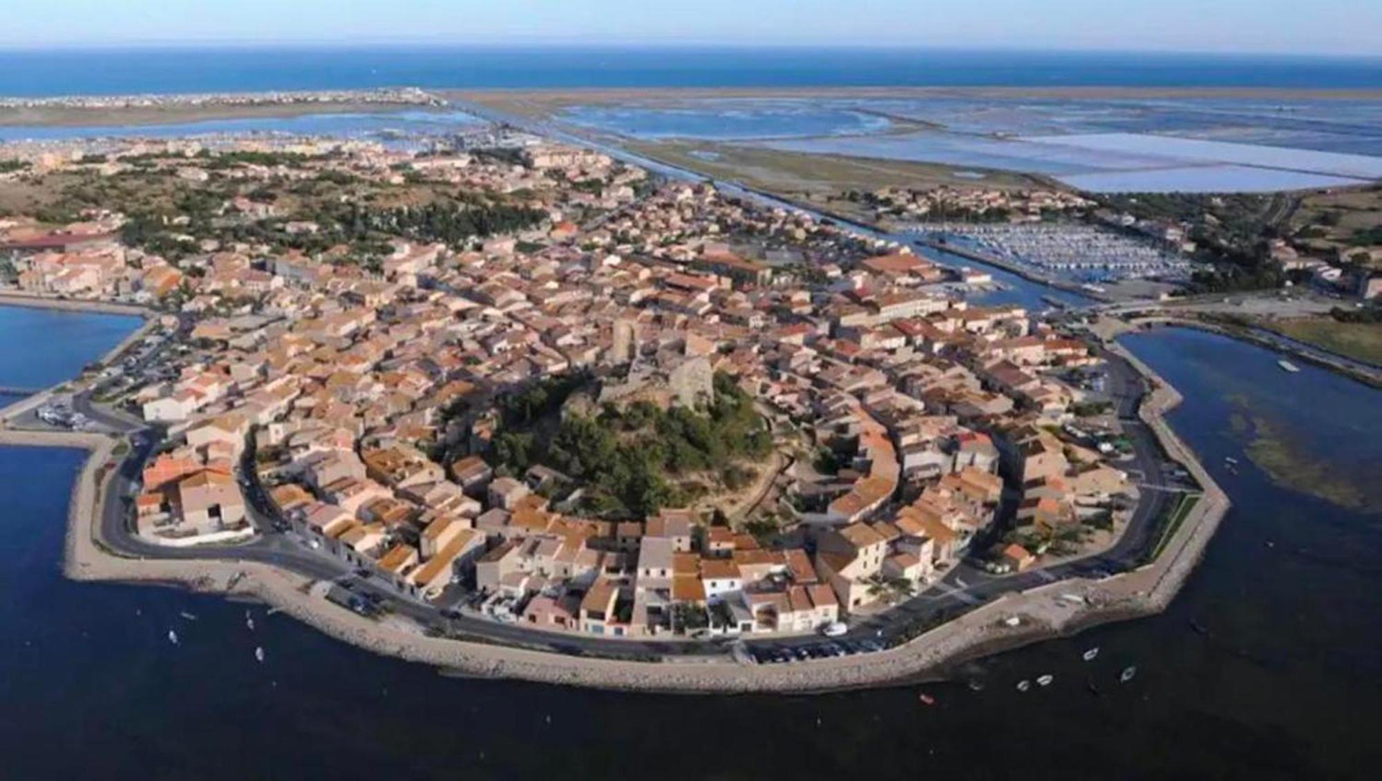 Petit Nid Douillet de Gruissan à 200m de la Plage Apartamento Exterior foto